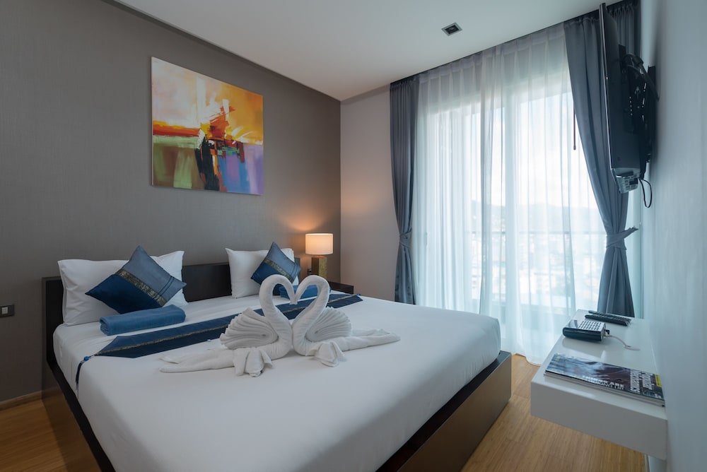 Emerald Terrace Condominium Resort 19/71