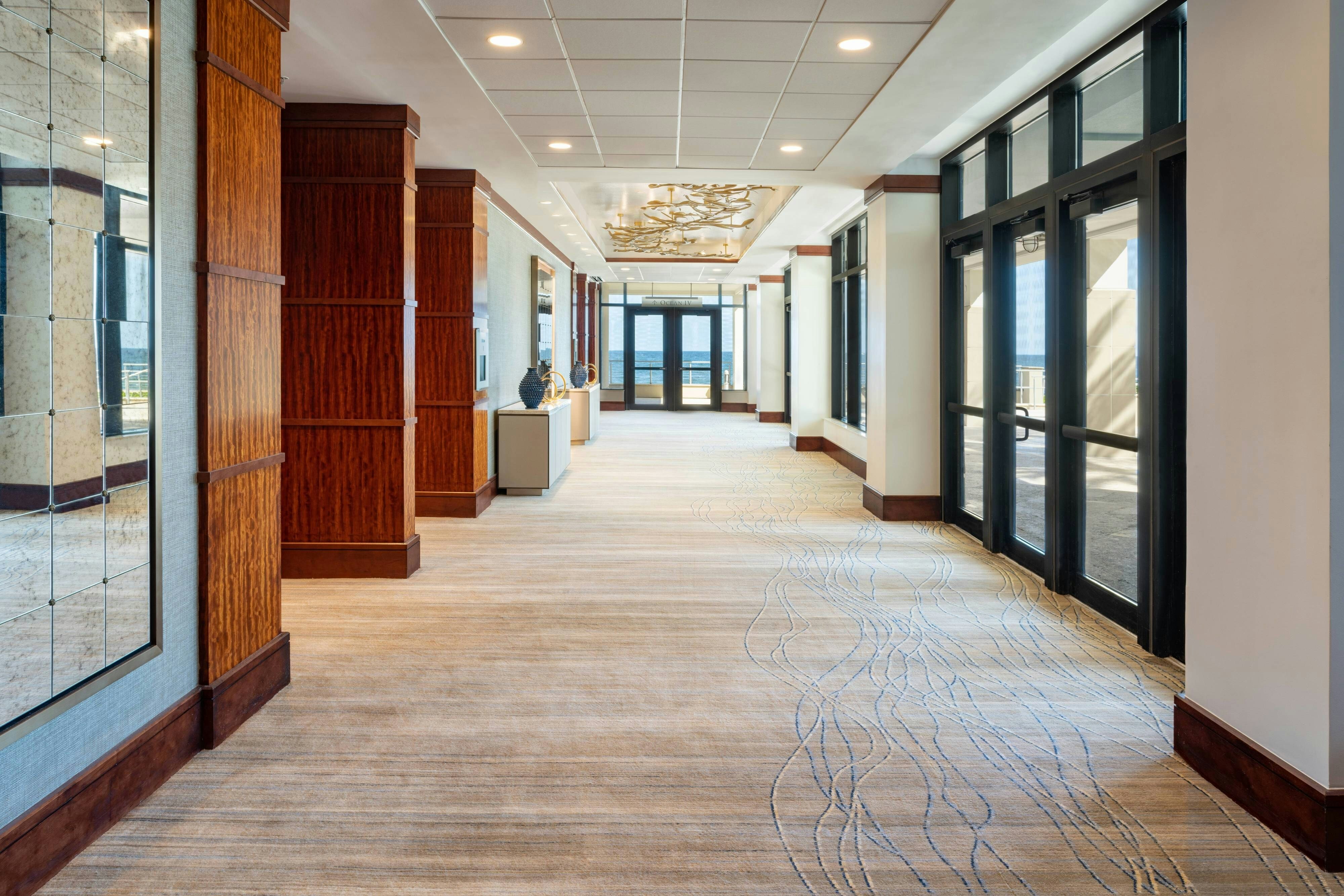 Fort Lauderdale Marriott Harbor Beach Resort And Spa 6/83