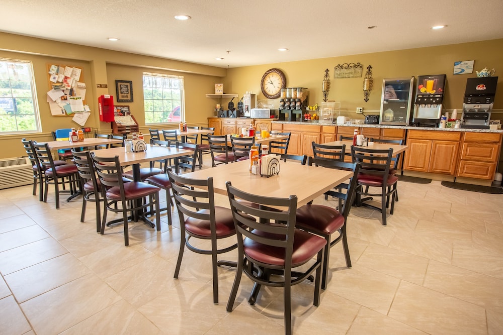 Rosebud Inn 53/64