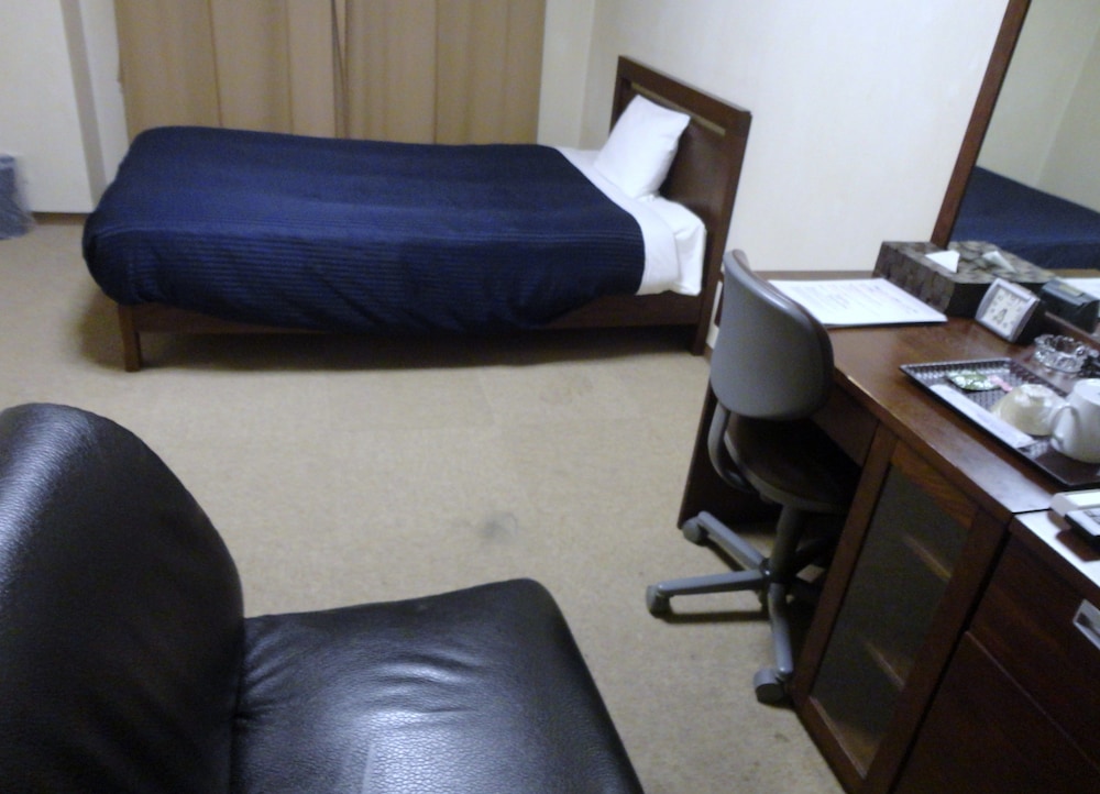 Hotel Livemax BUDGET Nagoya 31/33
