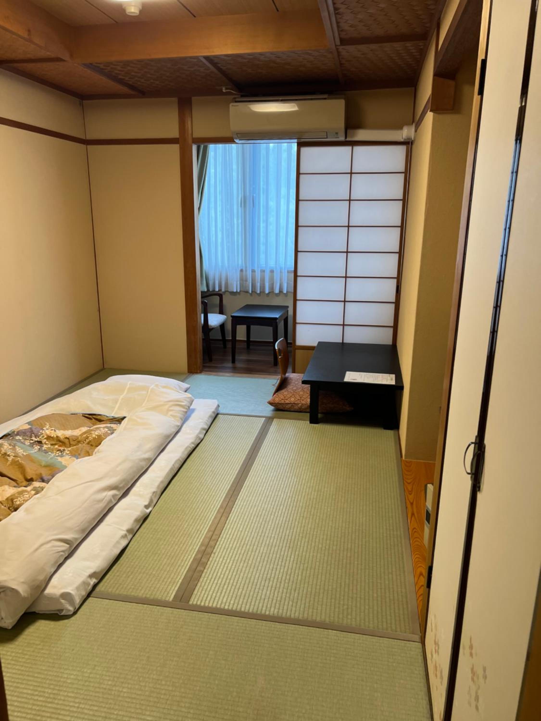 Ryokan Kosen 12/68