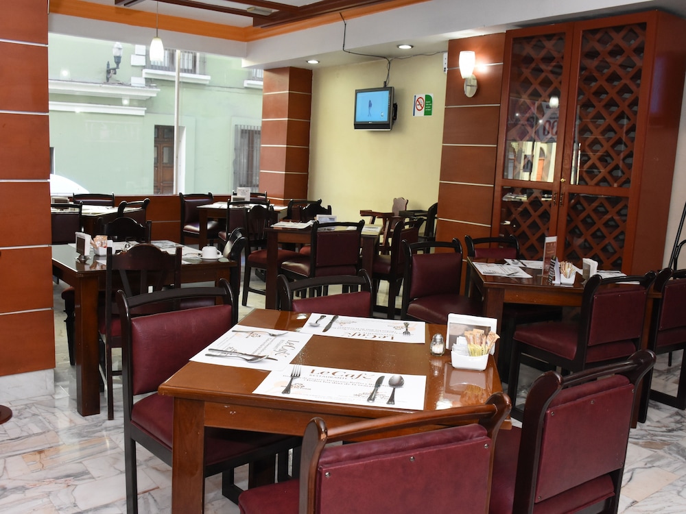 Maria Victoria Hotel 63/71