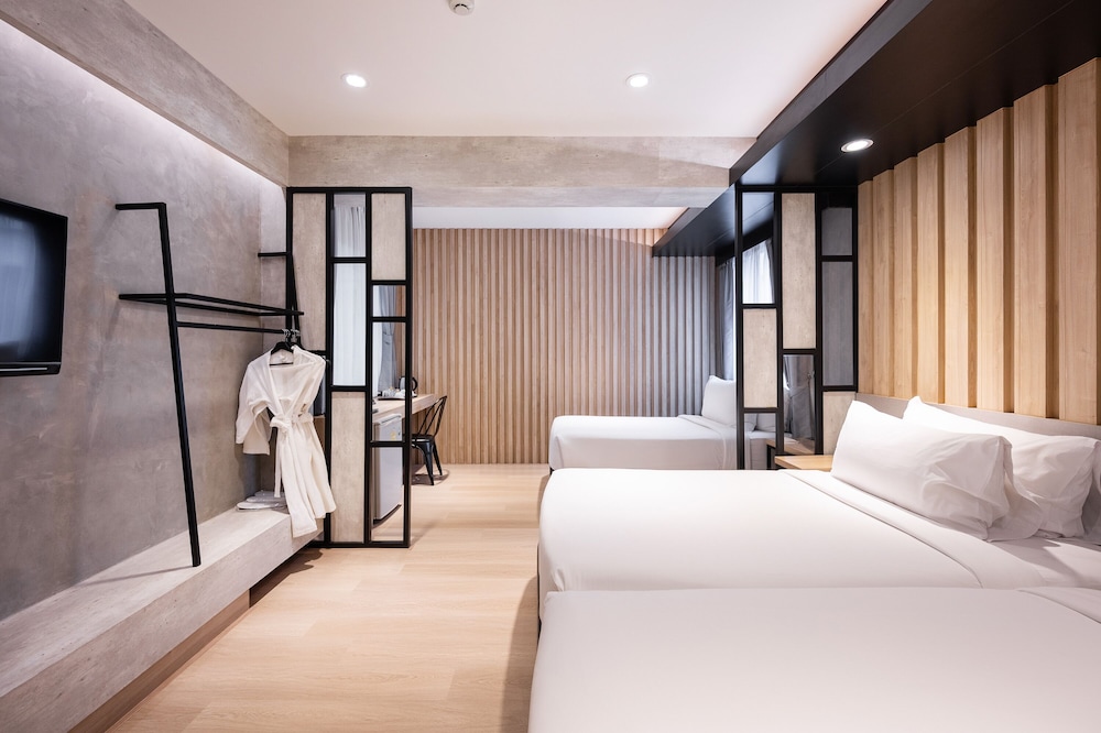 Loft Bangkok Hotel 41/72