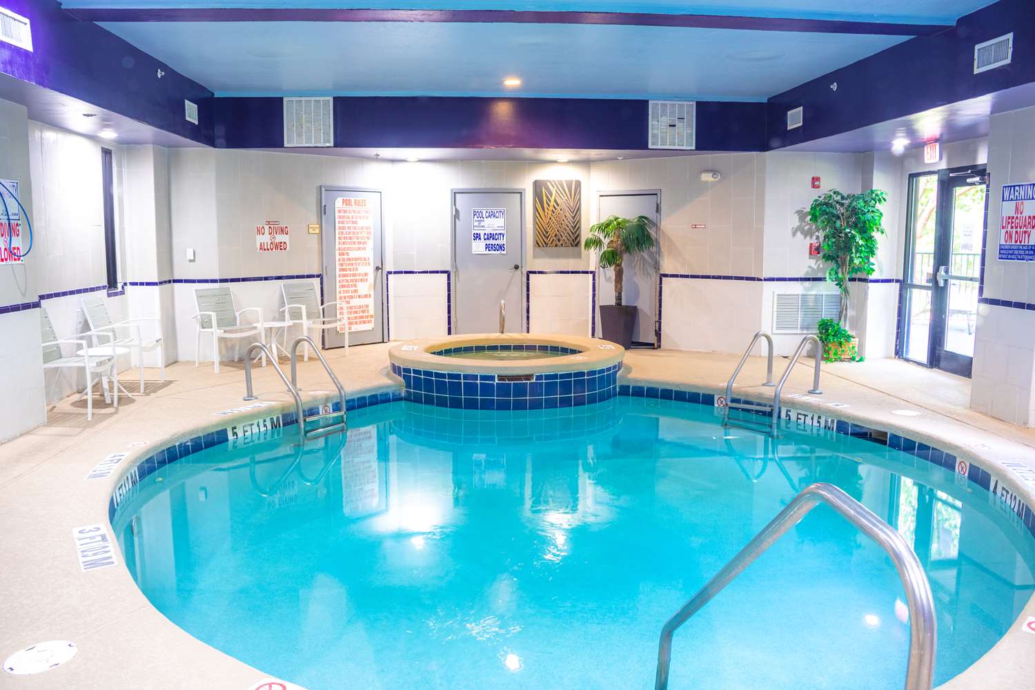 Best Western Plus Richmond Hill Inn 25/53