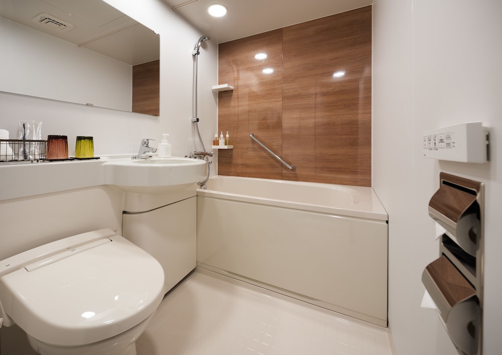 Nest Hotel Hakata Station 57/58