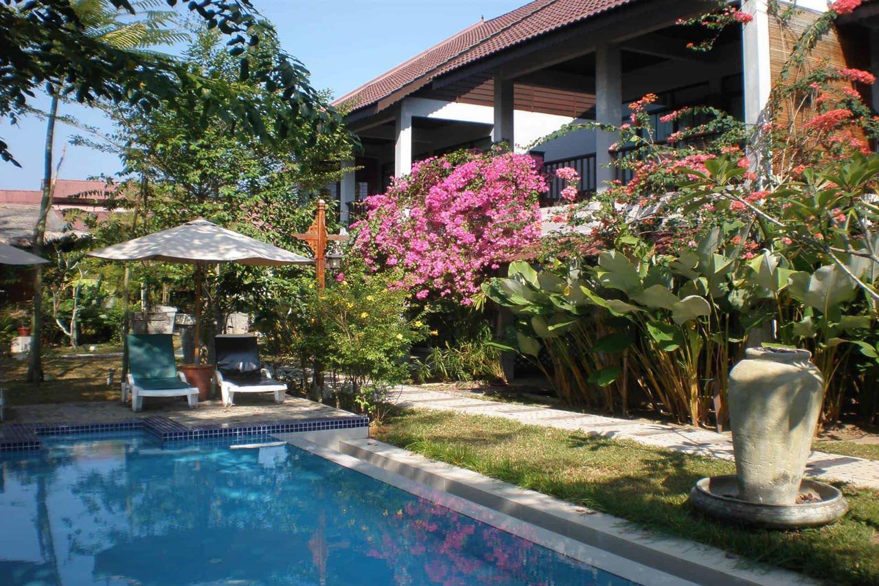 Villa Molek 49/50