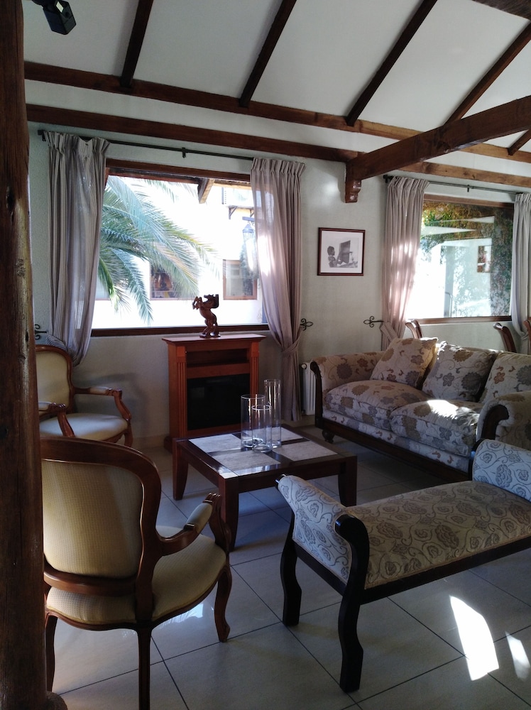 Howard Johnson by Wyndham Rinconada De Los Andes 17/30