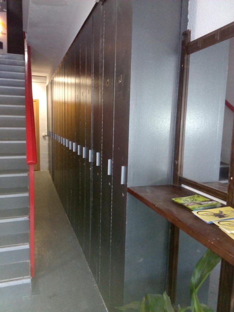 Hotel Avantti 4/47