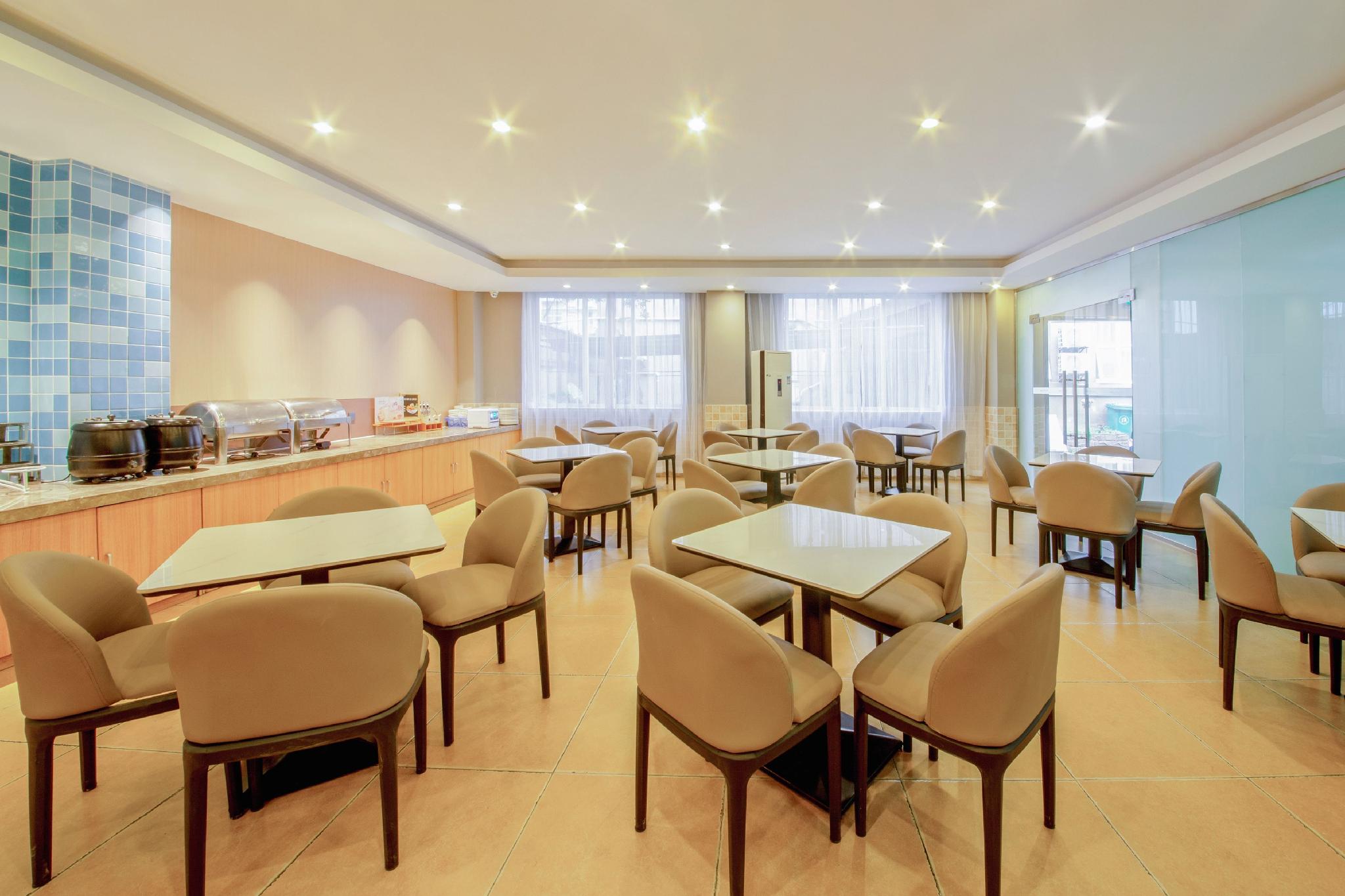 Homeinn (Chengdu Dianxin Road Huaxi Medical University) 21/25