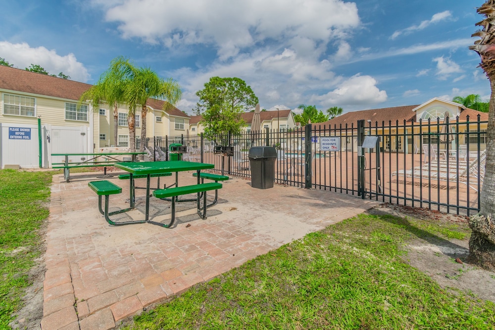Near Disney: Harry Potters Castle Private Home 26/32