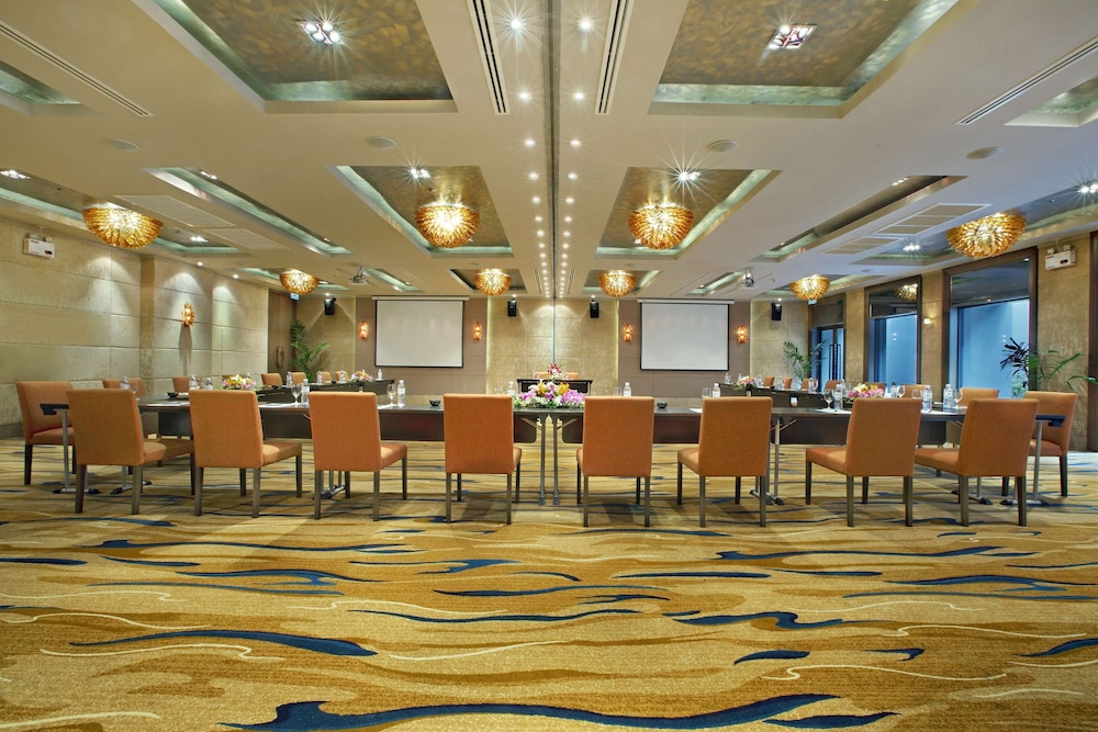 Hyatt Regency Phuket Resort 34/44