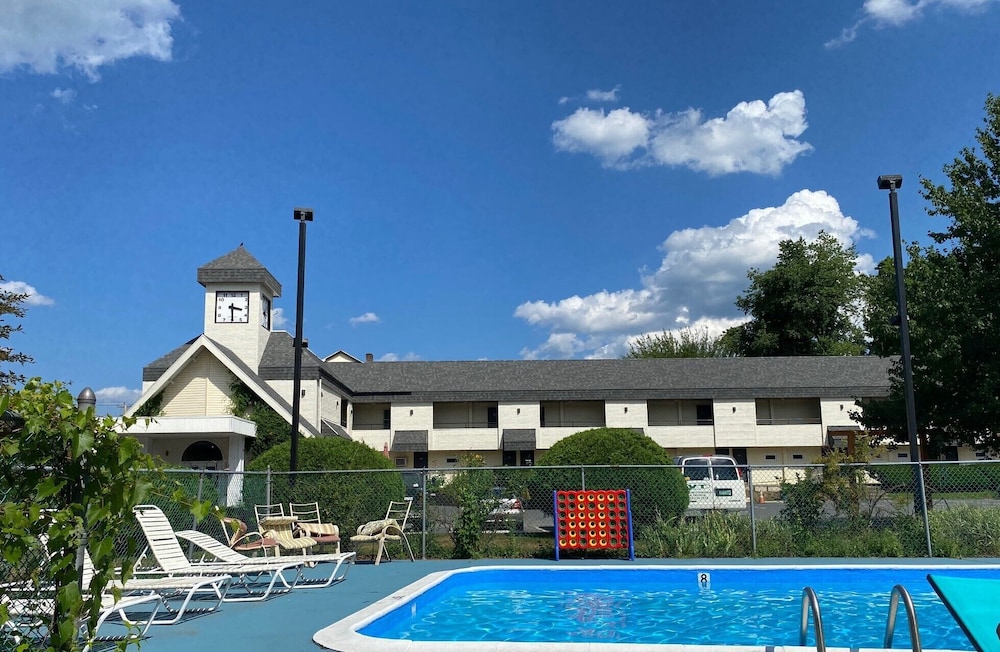 Black Mountain Inn 9/63