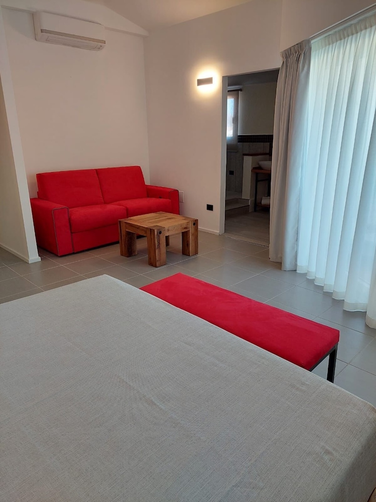 Hotel San Teodoro 49/68