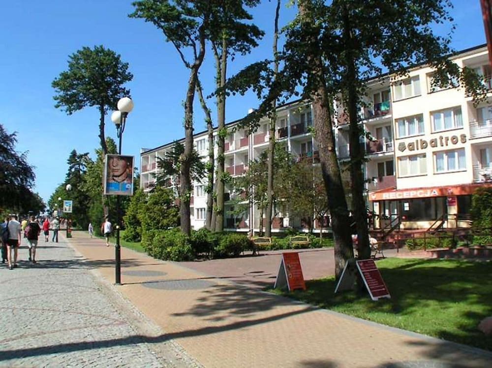 Fwp Albatros Medical Spa 22/27