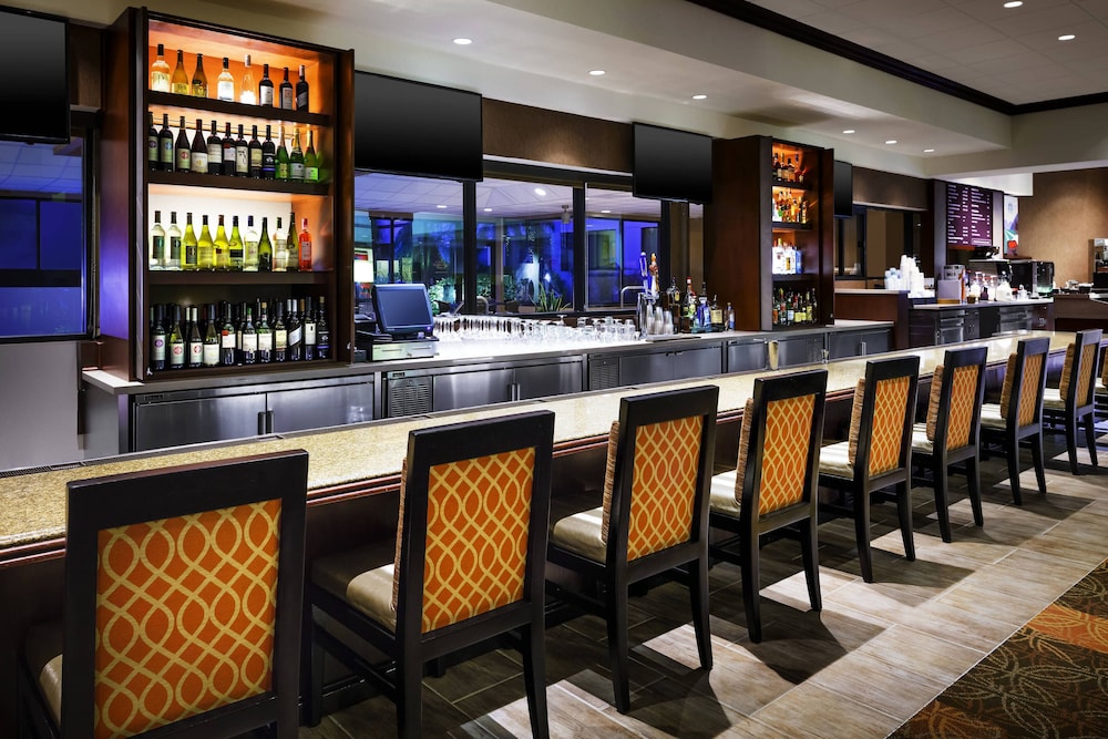 Sheraton Suites Orlando Airport 26/34