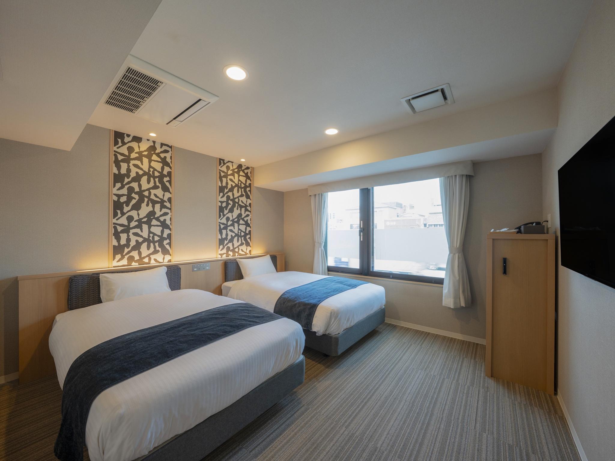 Semi Room, 2 Semi Double Beds
