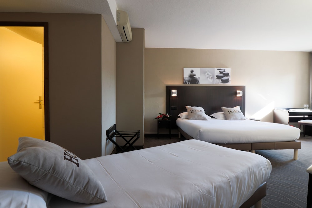 Inter Hotel Le Floreal 25/66