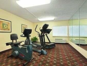Days Inn by Wyndham Fort Smith 18/29