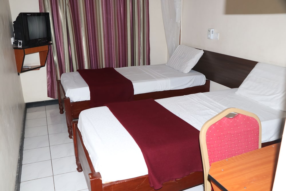 CoastGate Hotel 36/50