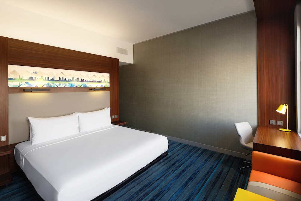 Aloft Dubai South 7/38