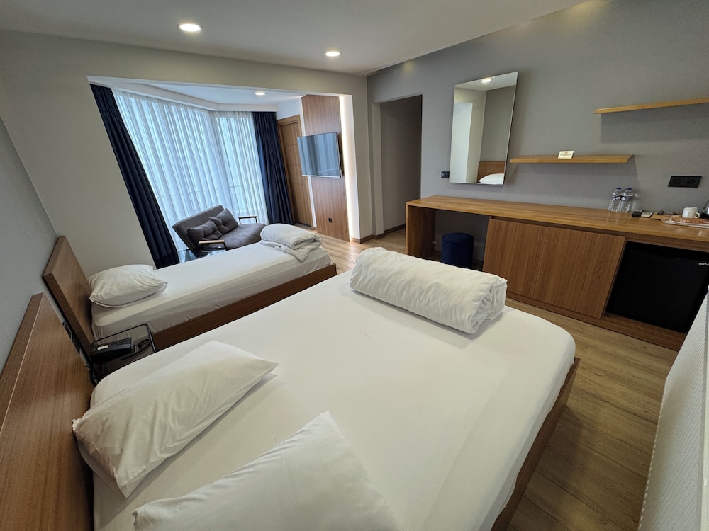 Cihan Hotel 11/49