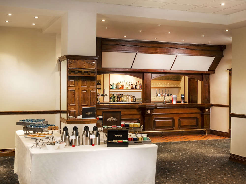 Park Inn By Radisson Cardiff City Centre 43/52