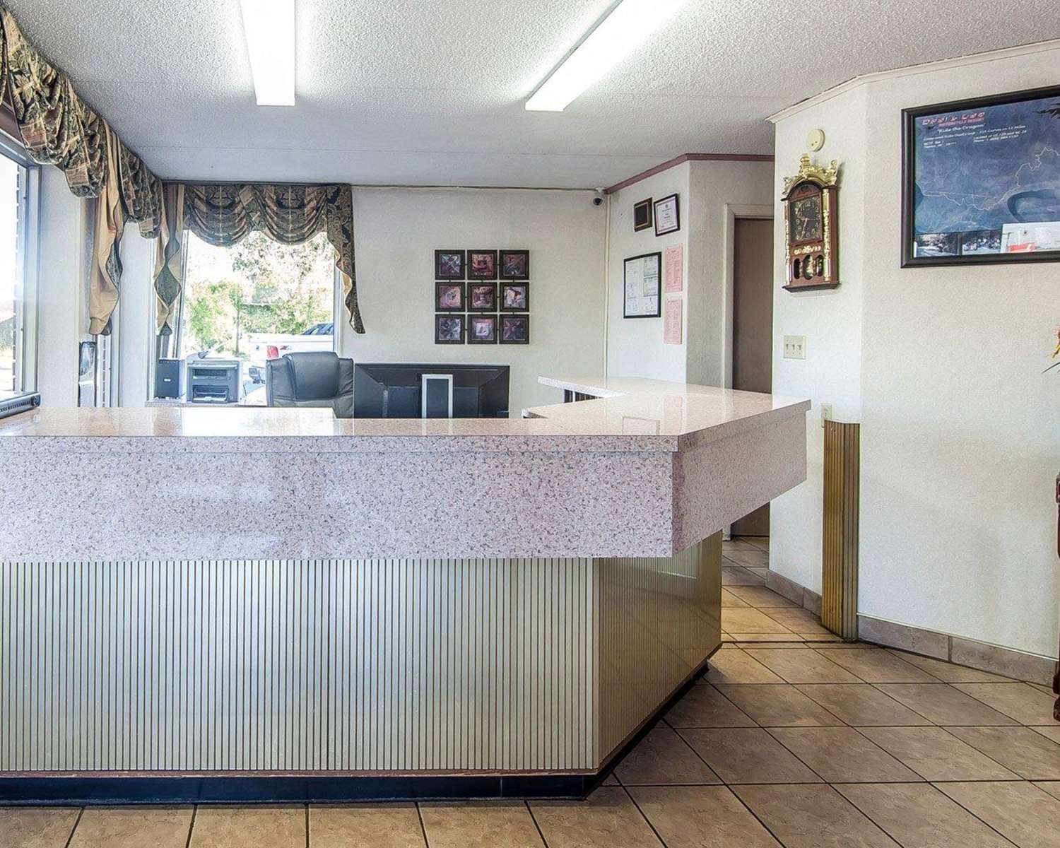 Rodeway Inn Sweetwater South 9/42