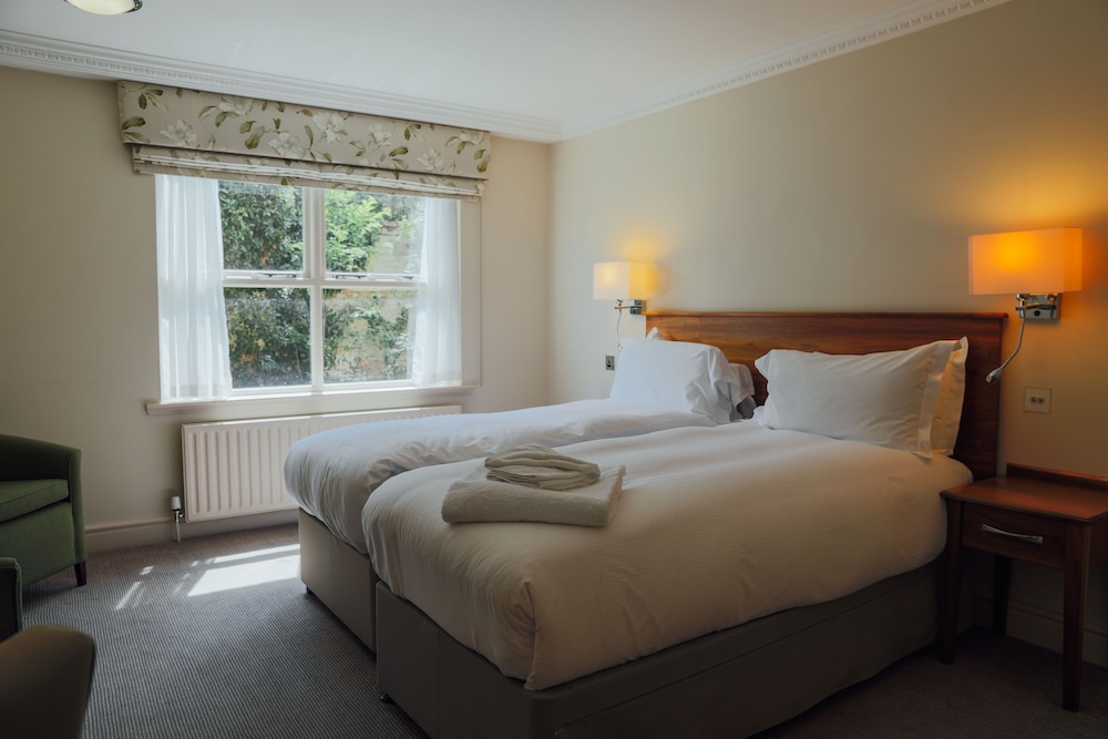 The Woburn Hotel 11/39