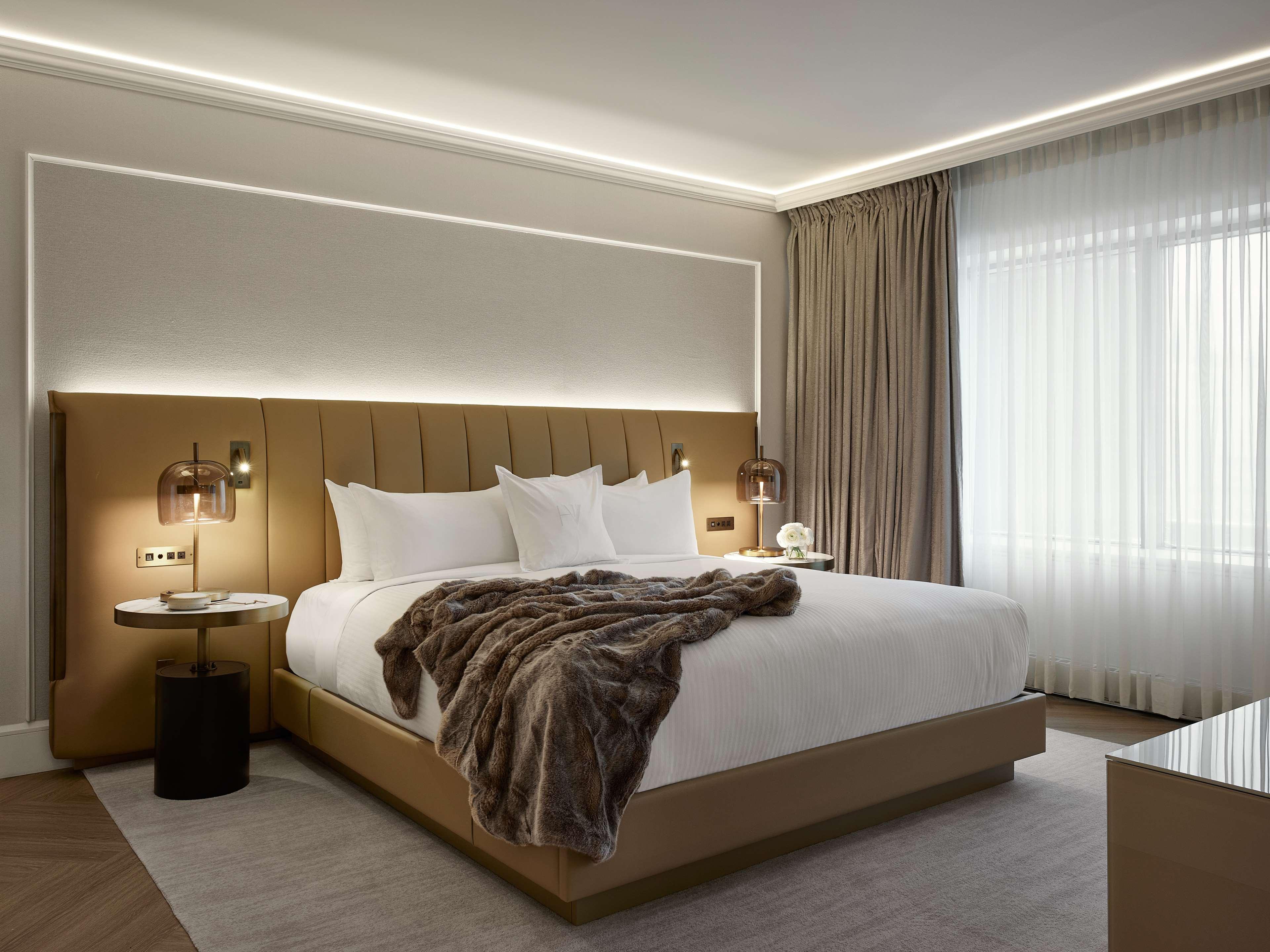 Vice President, Suite, King Bed