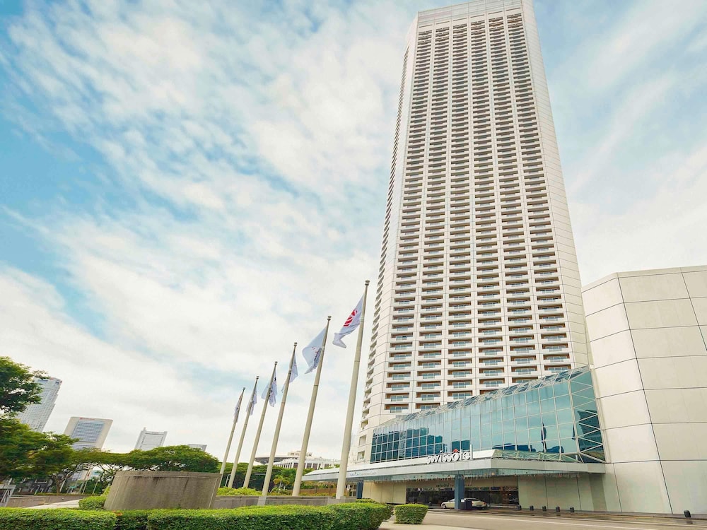 Swissotel The Stamford 1/50