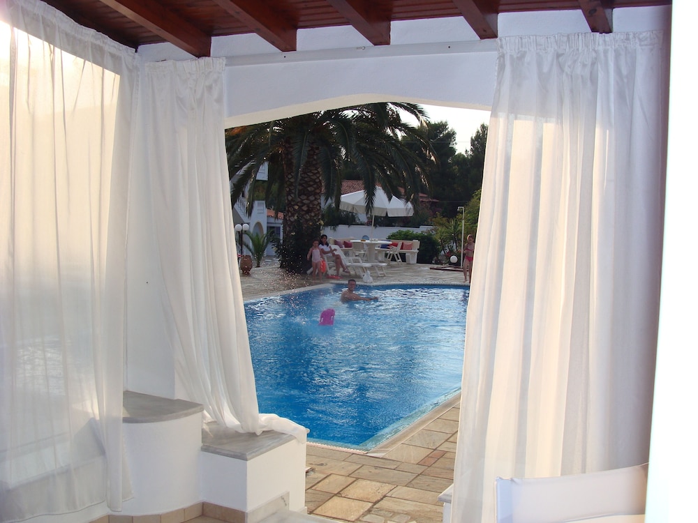 Villa Christina-Vromolimnos 34/56