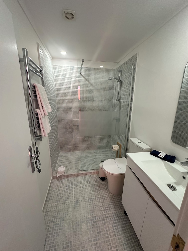 Inn & Art Madeira 65/67