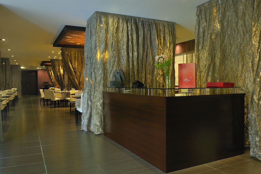 Hotel Turia Granada 7/50