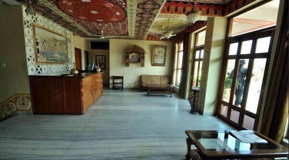 Hotel Teerth Palace 3/24