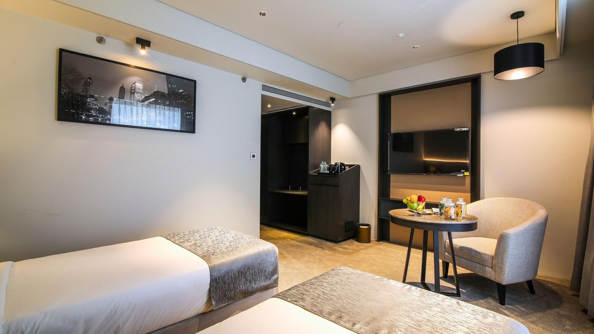 Essentia Premier Hotel Pune 8/29