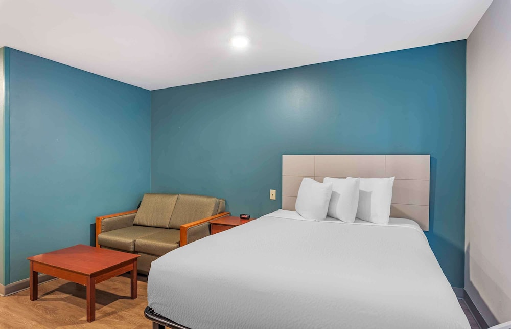 Studio 6 Extended Stay Little Rock Southwest AR 23/50