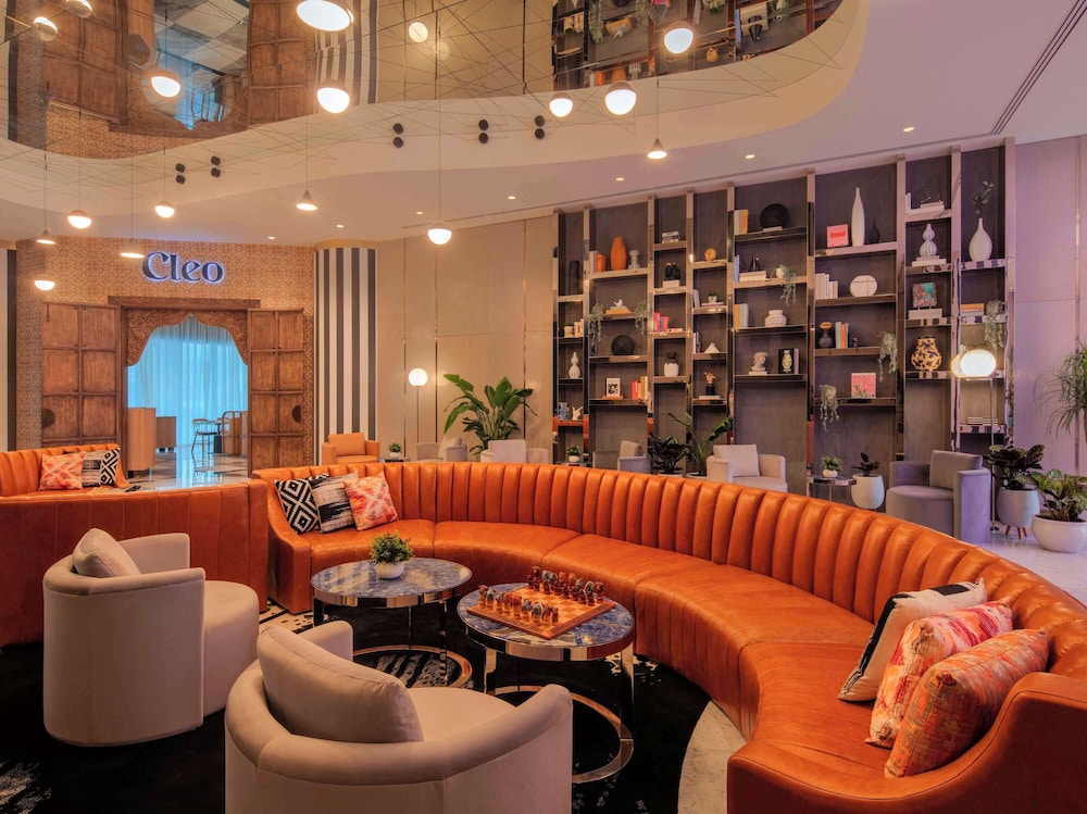 Hyde Hotel Dubai 50/80