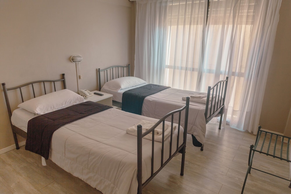 Hotel Hostal del Rey 16/51
