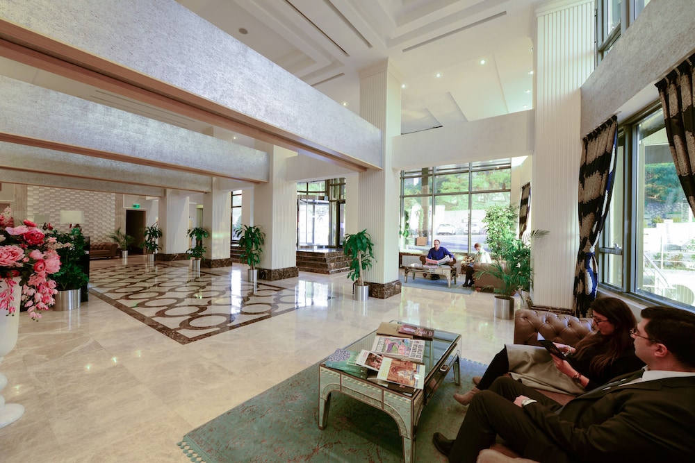 THE BERUSSA HOTEL 5/54