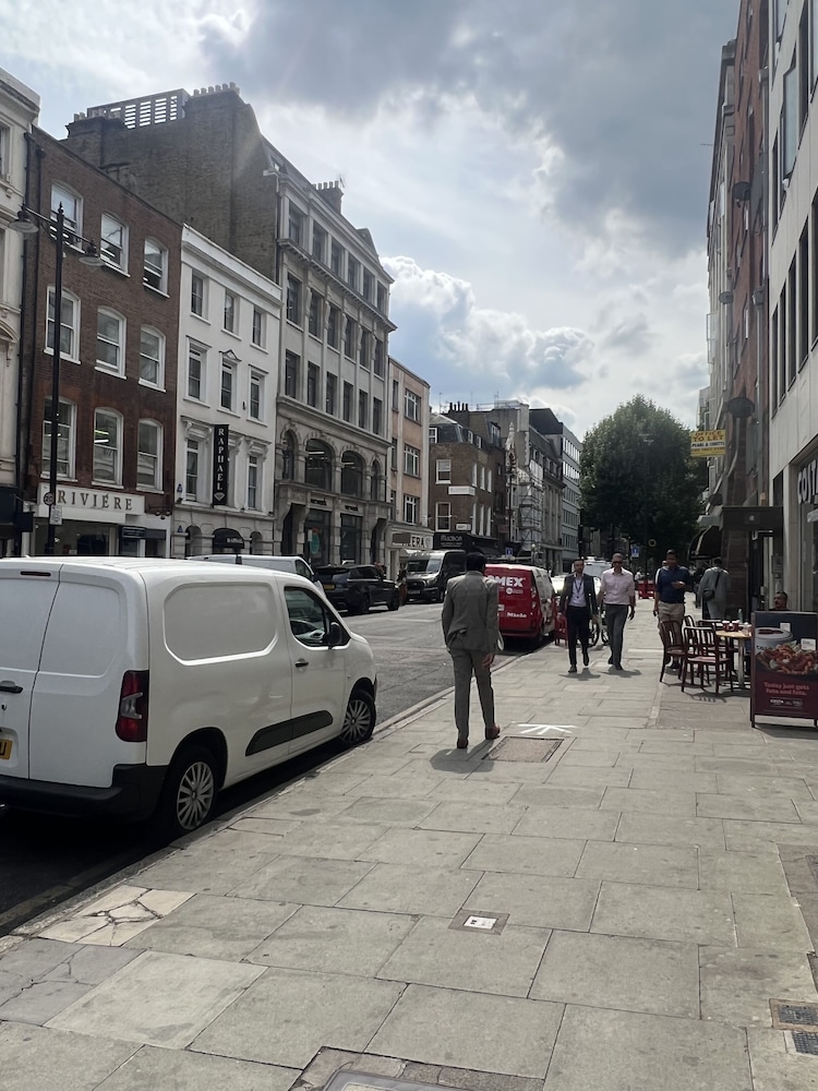 Hatton Garden Hotel 39/50
