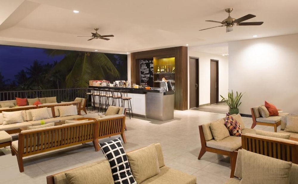 Swiss-Belinn Luwuk 30/39