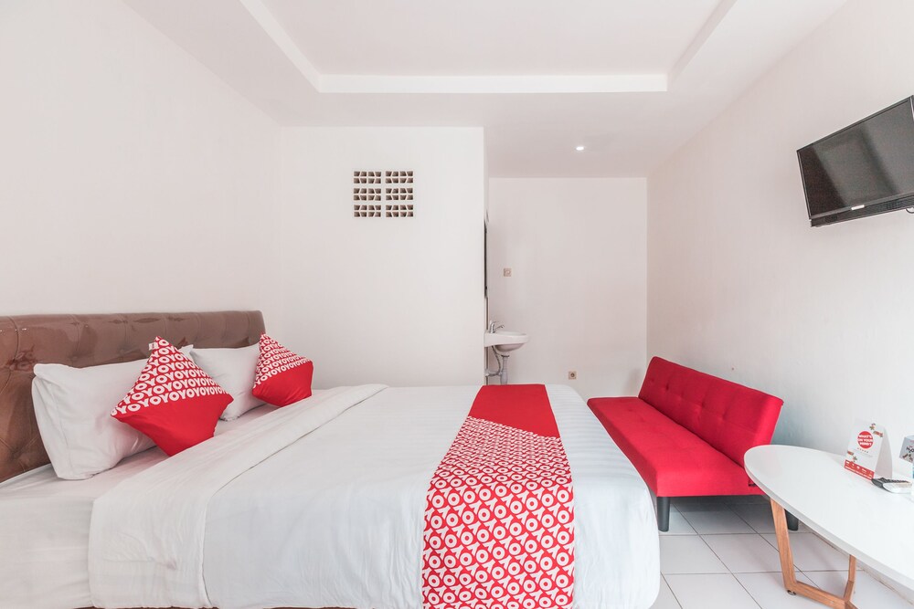 Hotel O near Plaza Pondok Gede formerly Angel Homestay 8/27