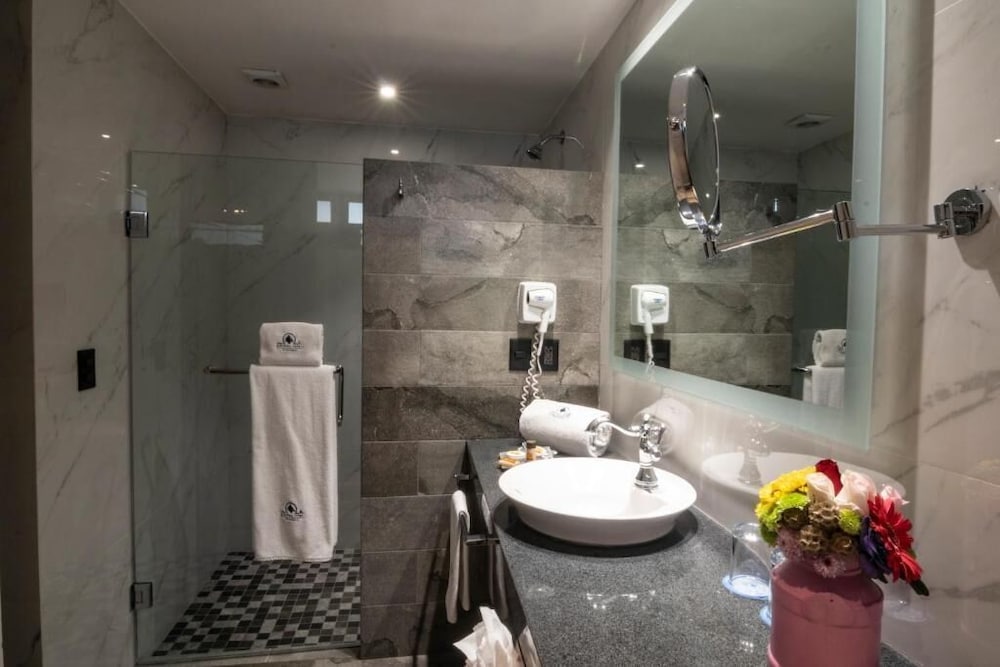 Hotel Ronda Minerva 60/62