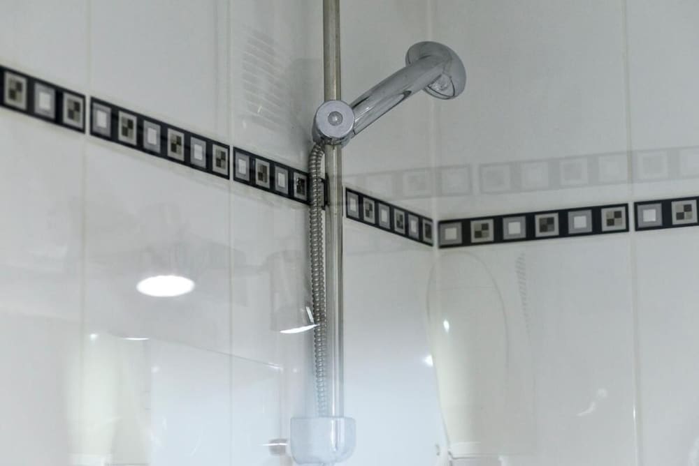 Hotel de Paris Nord 24/33