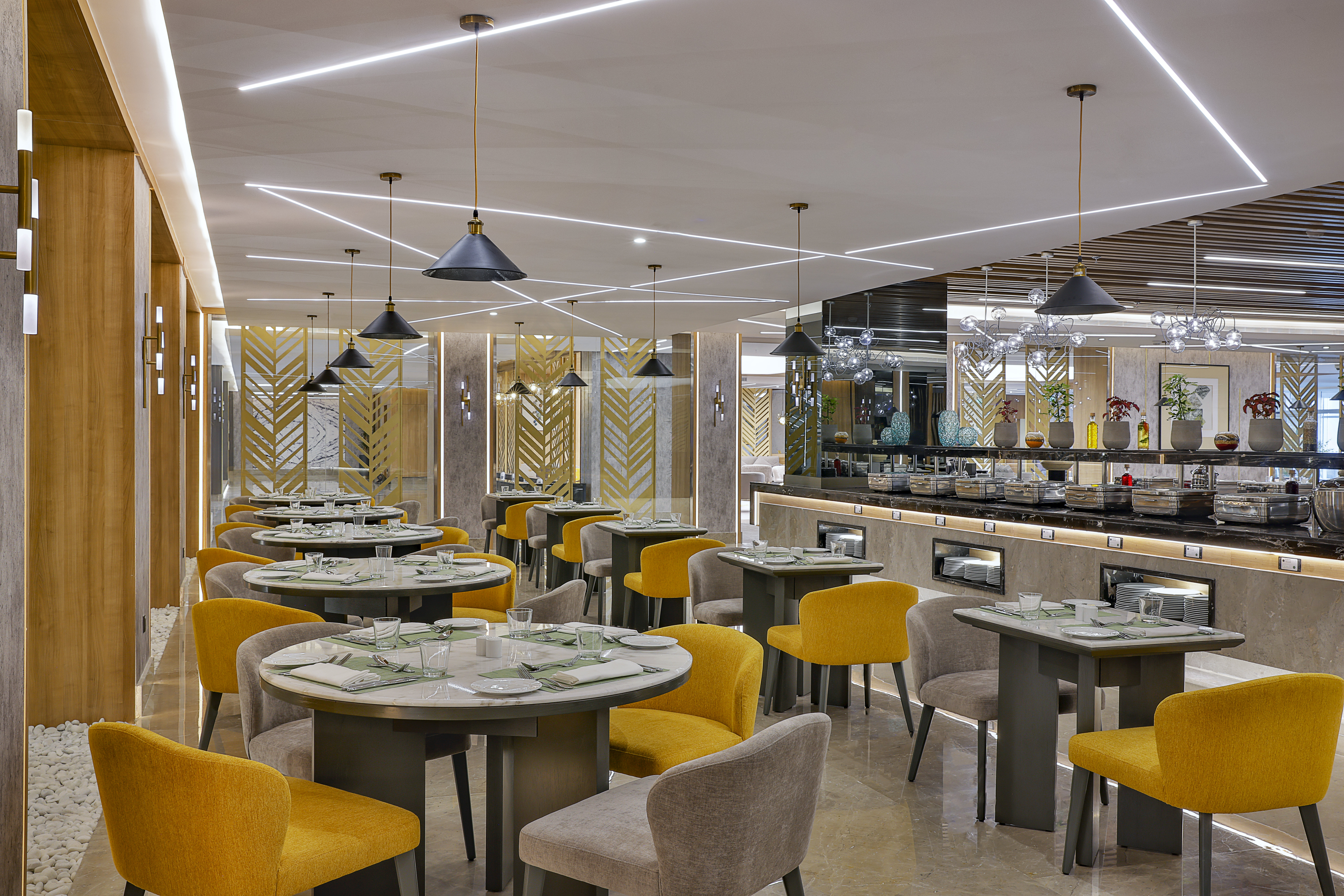 فندق وأجنحة هوليداي إن الخبر(Holiday Inn and Suites Al Khobar) 30/47