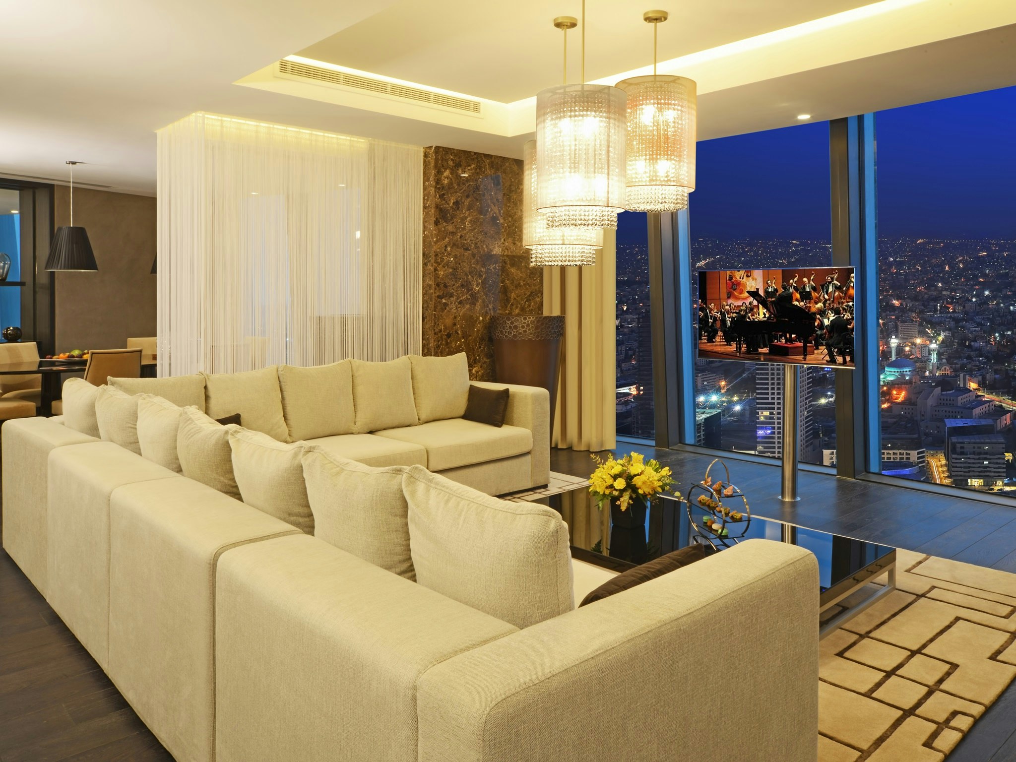Amman Rotana 26/50
