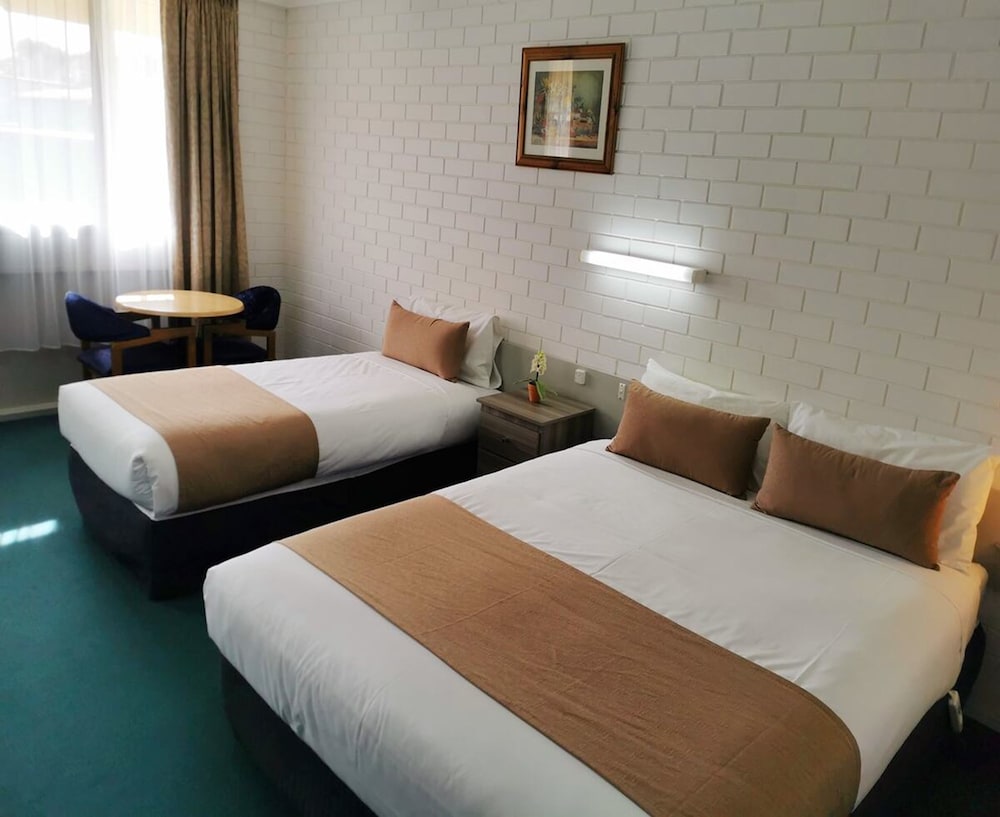 Eureka Lodge Motel 13/50