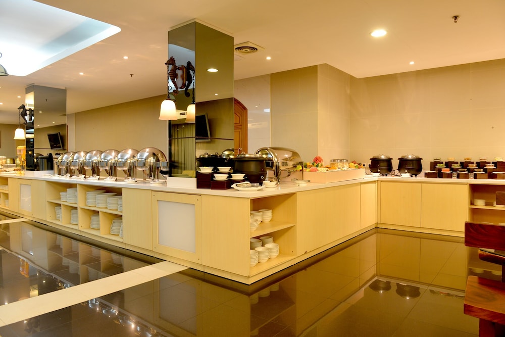Emilia Hotel by Amazing 39/56