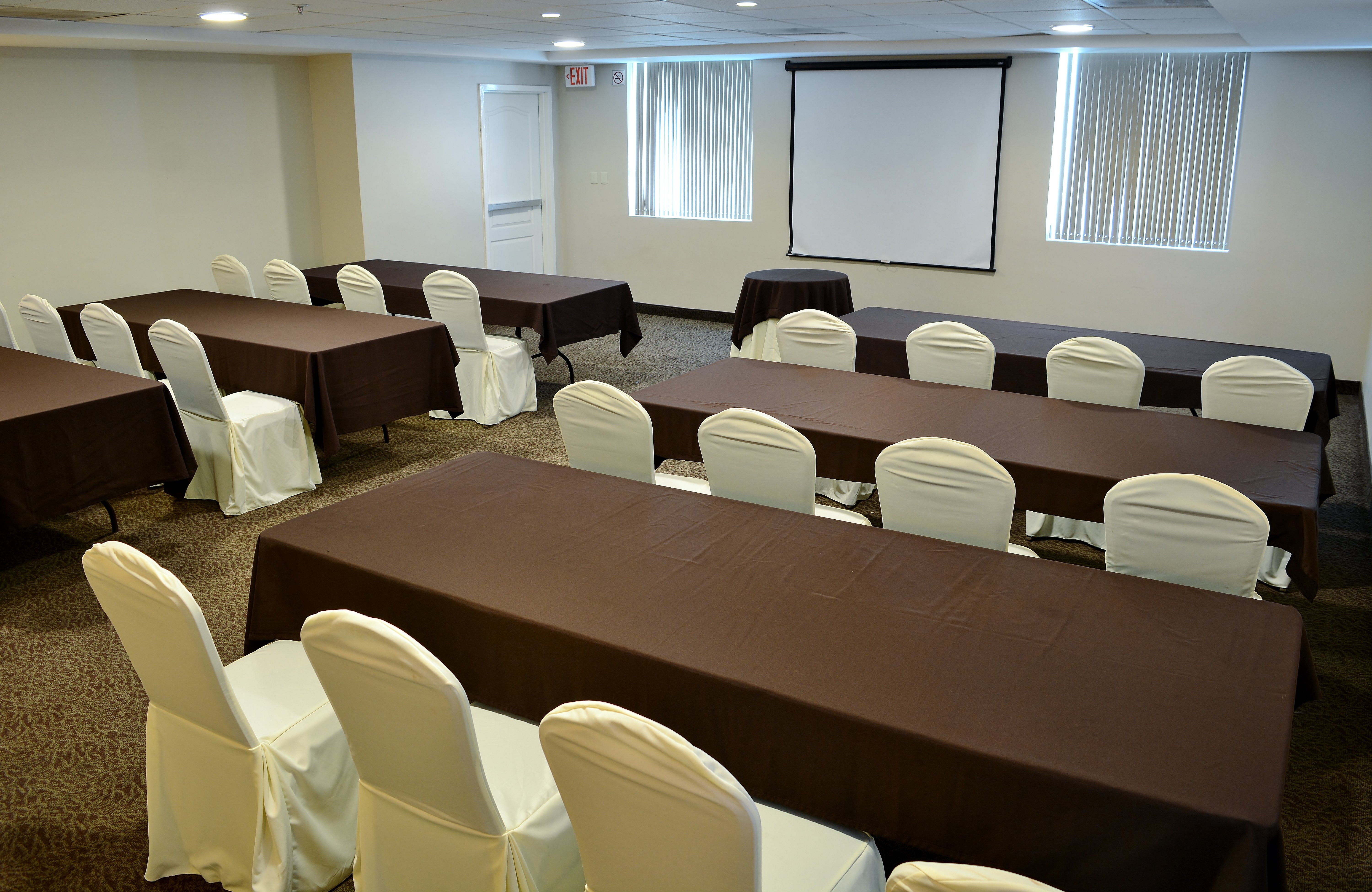 Holiday Inn Reynosa Zona Dorada 40/50