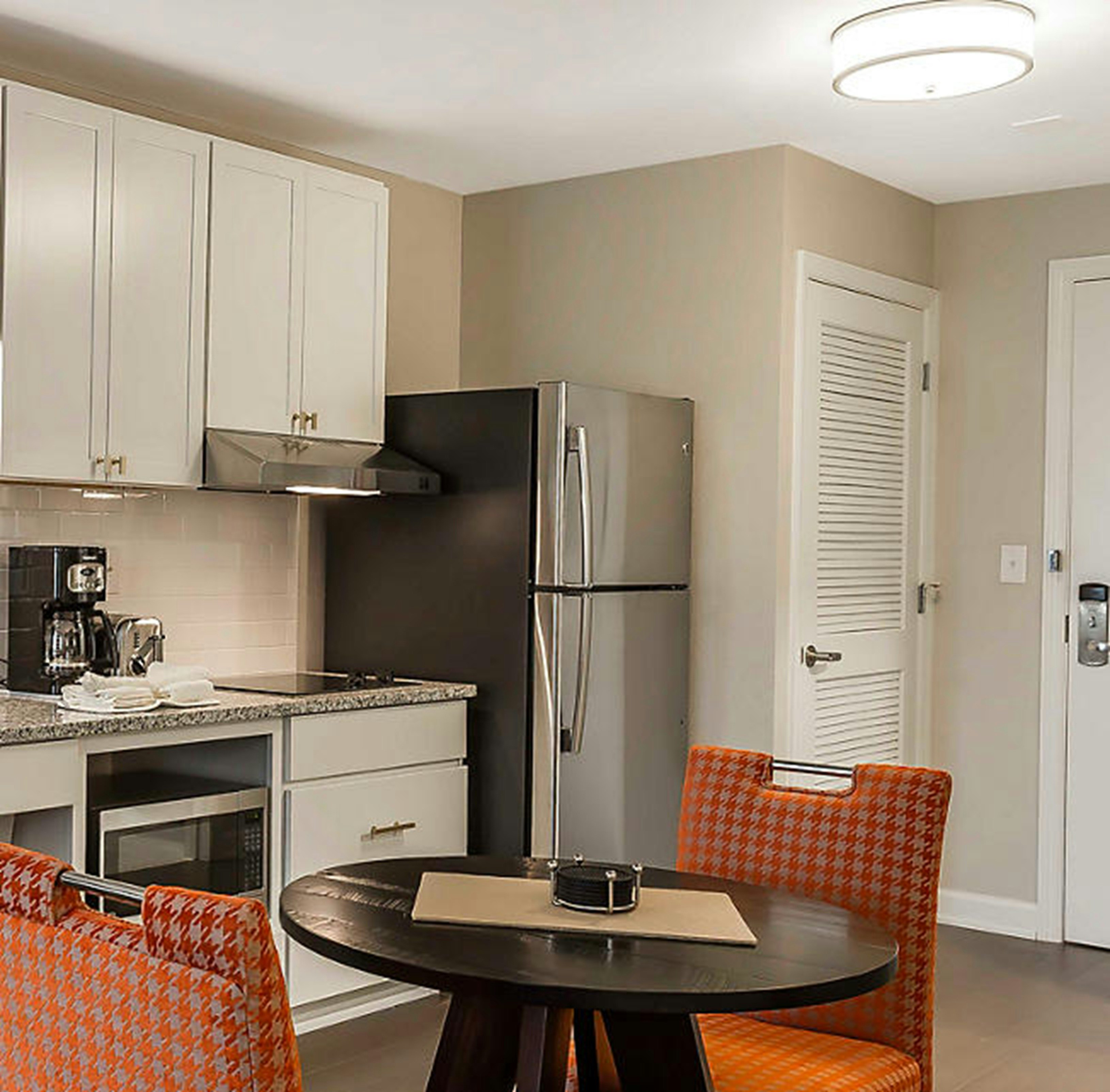 Hilton Vacation Club King 583 Charleston 26/33